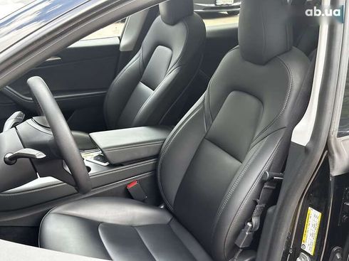 Tesla Model Y 2022 - фото 13