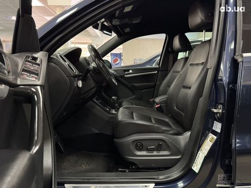 Volkswagen Tiguan 2016 синий - фото 3
