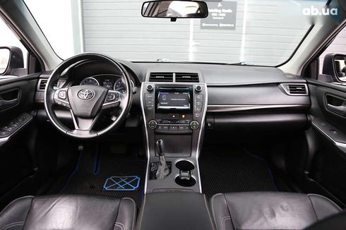 Toyota Camry 2015 - фото 14