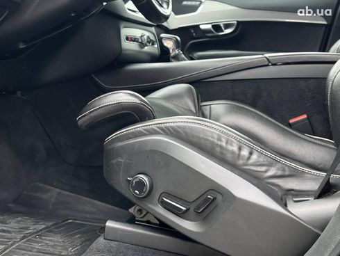Volvo XC90 2016 черный - фото 17