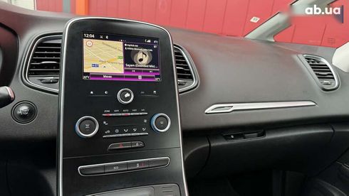 Renault Scenic 2017 - фото 26