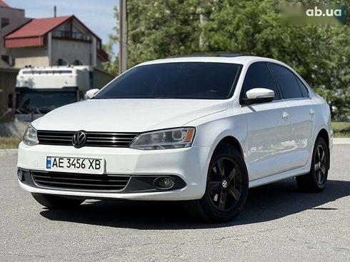 Volkswagen Jetta 2012 - фото 2
