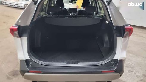 Toyota RAV4 2022 - фото 12