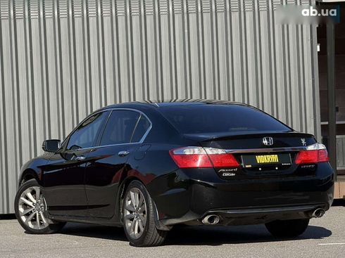 Honda Accord 2015 - фото 16