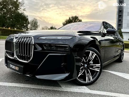 BMW 7 серия 2024 - фото 2