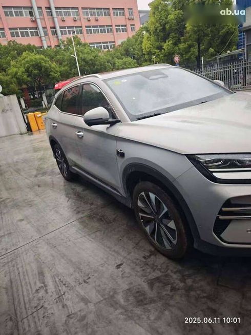 BYD Song Plus 2025 - фото 7