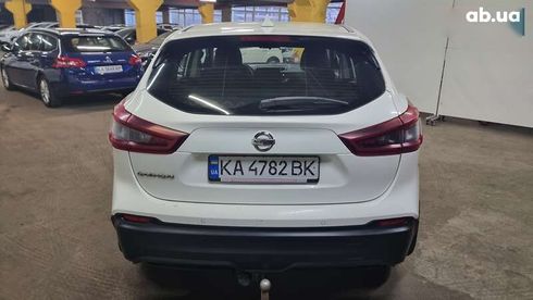 Nissan Qashqai 2020 - фото 17