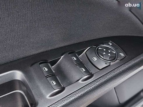 Ford Fusion 2017 - фото 15