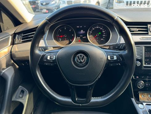 Volkswagen Passat 2017 черный - фото 29
