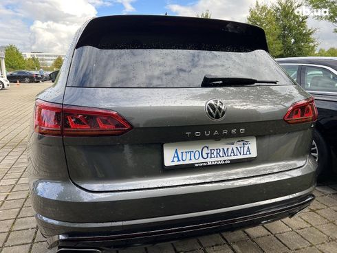 Volkswagen Touareg 2022 - фото 22