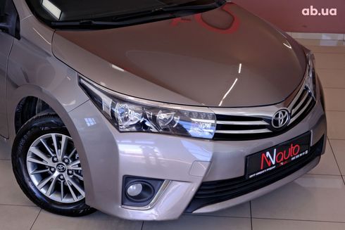 Toyota Corolla 2014 серый - фото 3