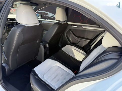 Volkswagen Jetta 2016 - фото 21