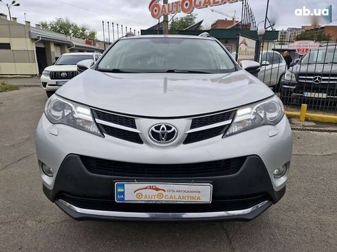 Toyota RAV4 2014 - фото 2