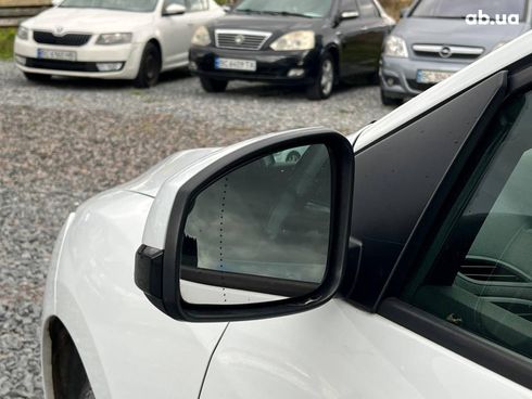 Renault Megane 2012 белый - фото 14