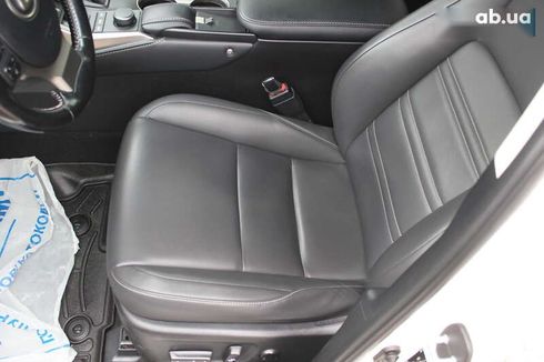 Lexus NX 2017 - фото 25