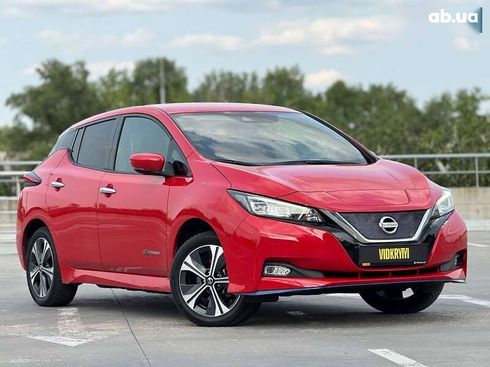 Nissan Leaf 2019 - фото 4