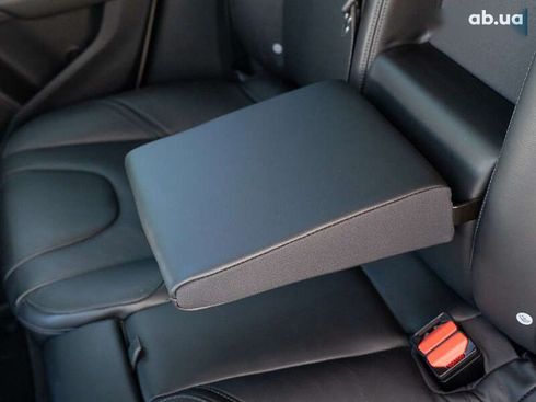 Volvo V40 2017 - фото 20