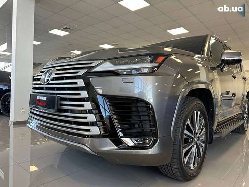 Lexus LX 2022 - фото 4