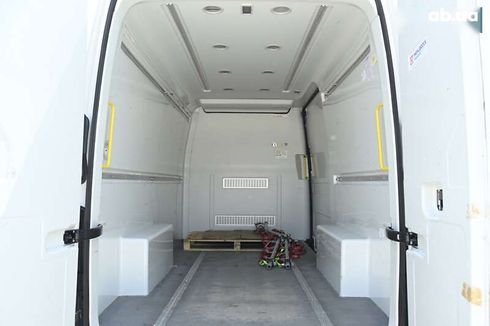 Volkswagen Crafter 2019 - фото 18