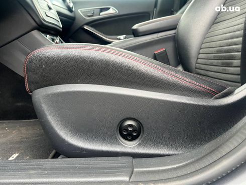Mercedes-Benz CLA-Класс 2016 серый - фото 20