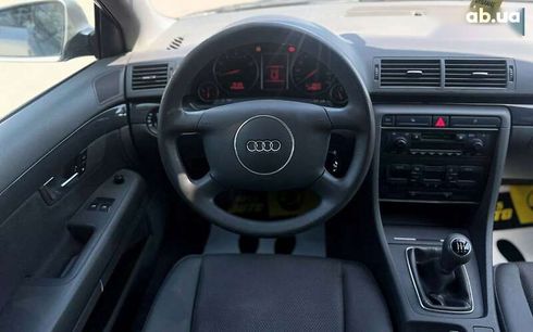 Audi A4 2004 - фото 15