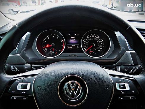 Volkswagen Tiguan 2018 - фото 11