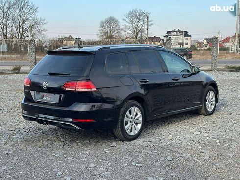 Volkswagen Golf 2019 - фото 9