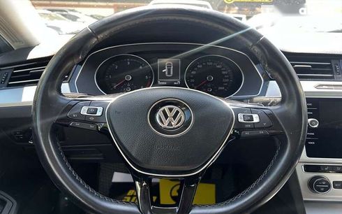 Volkswagen Passat 2018 - фото 14