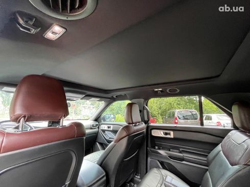 Ford Explorer 2020 серый - фото 24