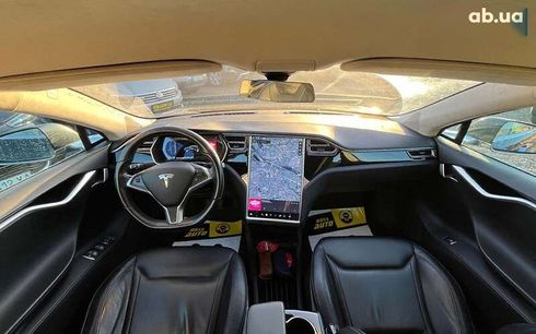 Tesla Model S 2016 - фото 16