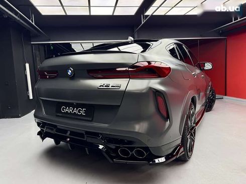 BMW X6 M 2022 - фото 14