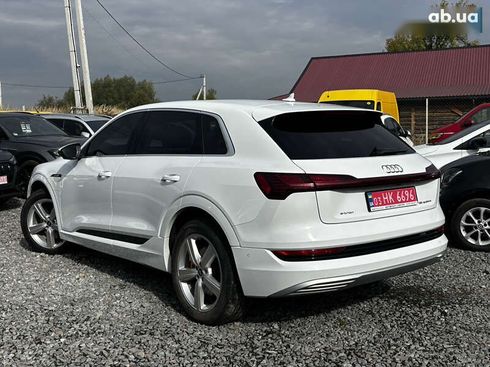Audi E-Tron 2021 - фото 9
