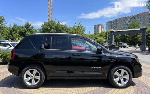 Jeep Compass 2015 - фото 8