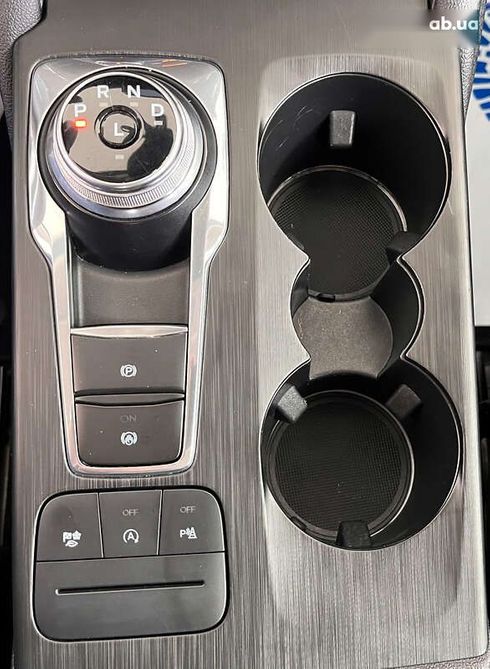 Ford Kuga 2021 - фото 21