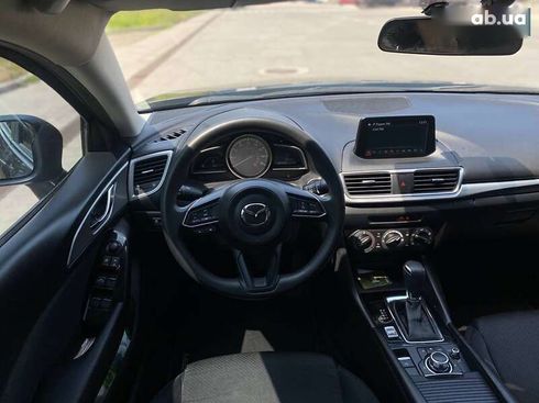 Mazda 3 2017 - фото 29
