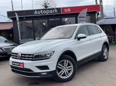 Продажа б/у Volkswagen Tiguan 2018 года - купить на Автобазаре