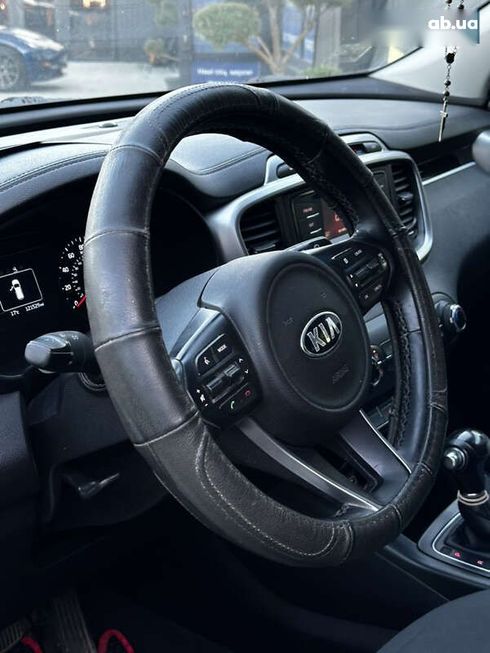 Kia Sorento 2016 - фото 8
