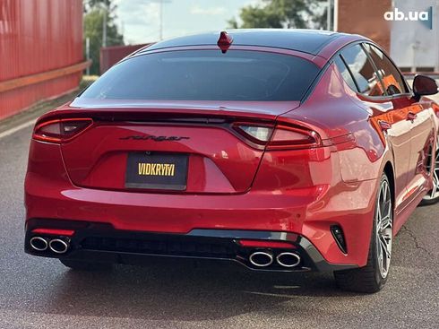 Kia Stinger 2017 - фото 20