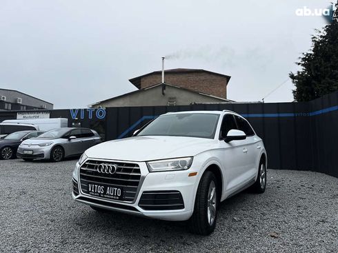 Audi Q5 2017 - фото 14