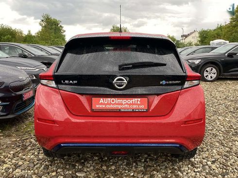 Nissan Leaf 2020 - фото 17