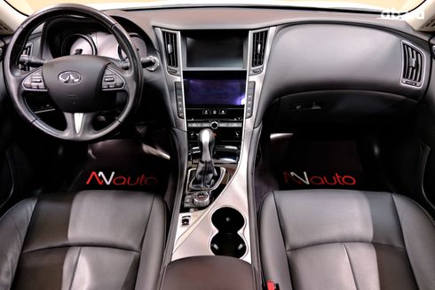 Infiniti Q50 2015 белый - фото 7