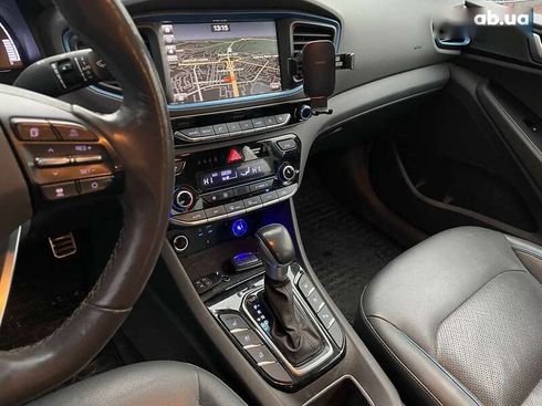 Hyundai Ioniq 2016 - фото 19