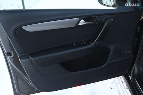 Volkswagen Passat 2012 - фото 15