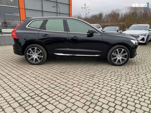Volvo XC60 2019 - фото 10
