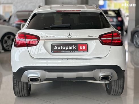 Mercedes-Benz GLA-Класс 2019 белый - фото 5