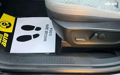 Ford Escape 2020 - фото 21