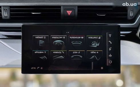 Audi A4 2020 - фото 16