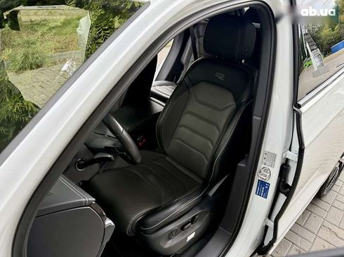 Volkswagen Touareg 2023 - фото 27