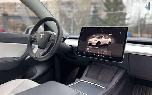 Tesla Model Y 2022 - фото 10