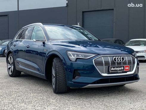 Audi E-Tron 2019 синий - фото 14